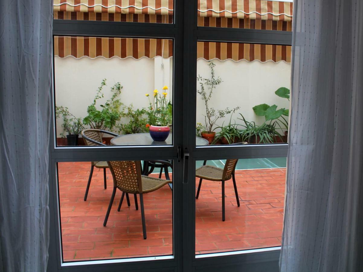 Apartamento Con Patio Cerca Mezquita Cordoba Luaran gambar