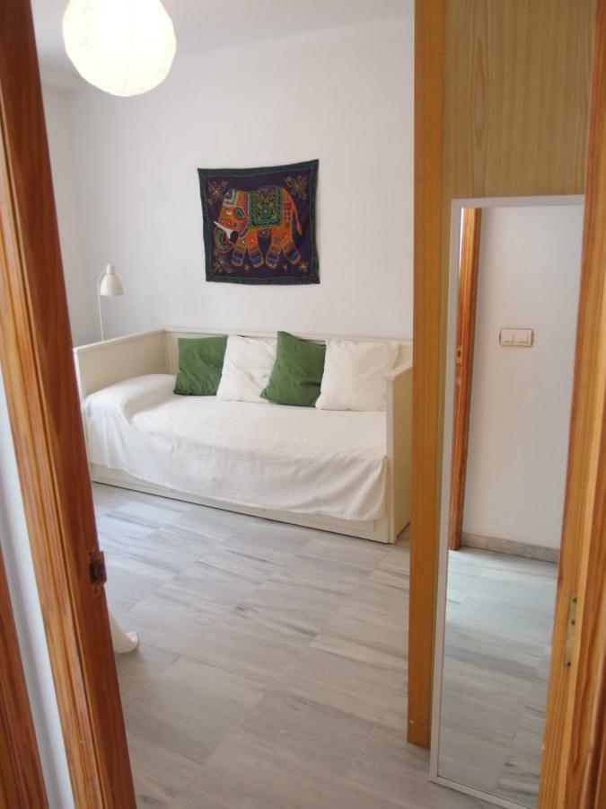 Apartamento Con Patio Cerca Mezquita Cordoba Luaran gambar