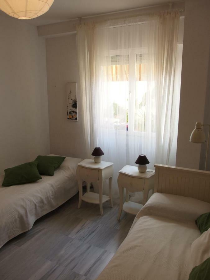 Apartamento Con Patio Cerca Mezquita Cordoba Luaran gambar
